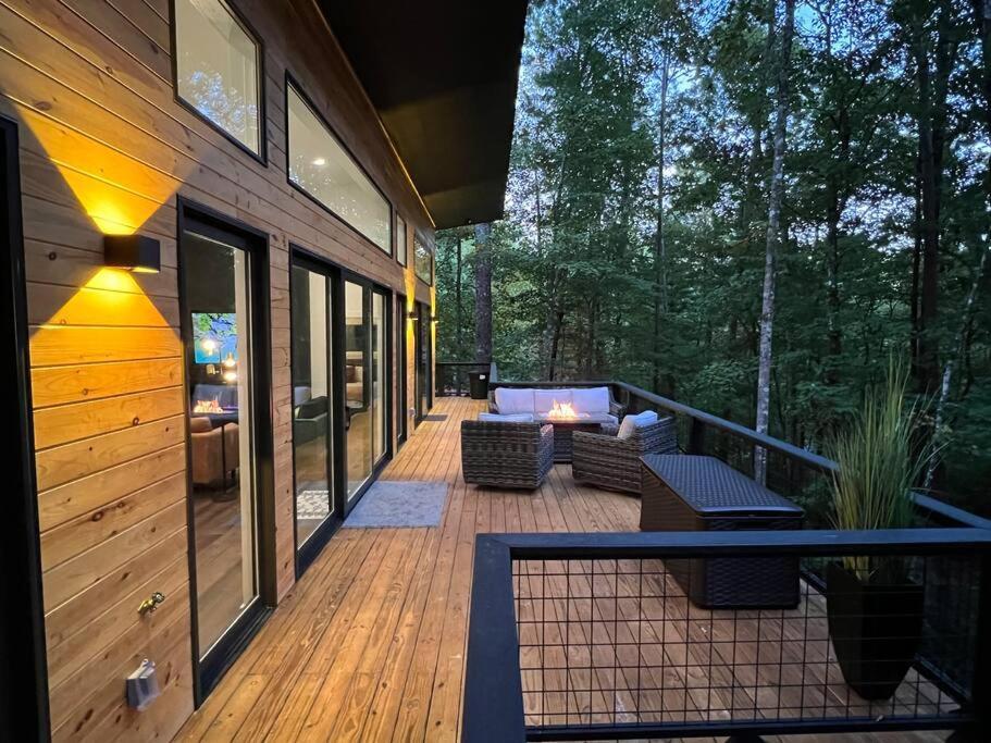 הוילה Sautee Nacoochee Modern Mountain Getaway With Hot Tub, Fire Pit מראה חיצוני תמונה